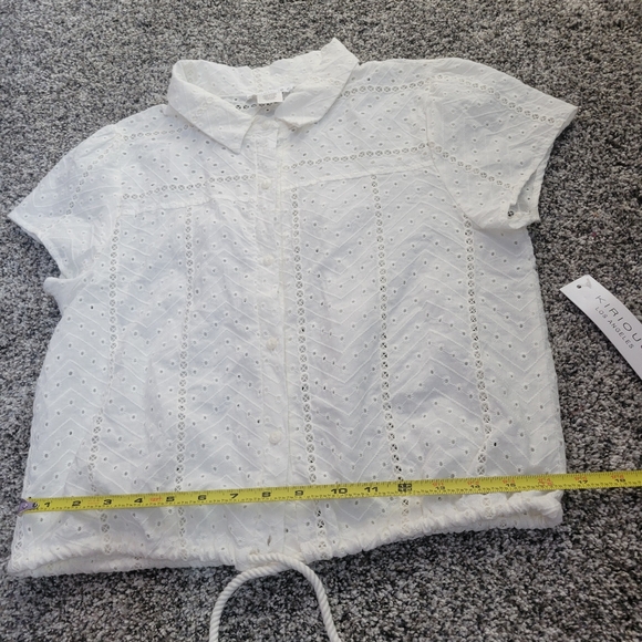 KIRIOUS boutique NWT Eyelet Top Blouse White Medium Crop - Picture 9 of 13
